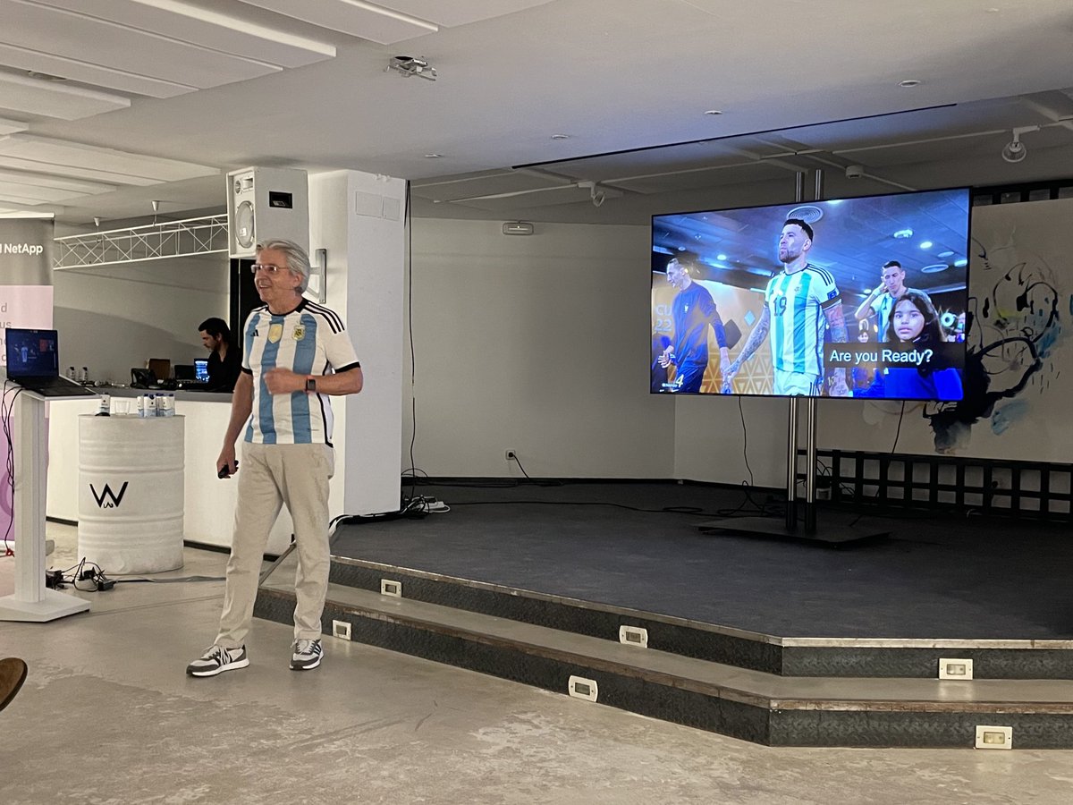 It’s ⁦<a href="/FTorresbrizuela/">FTorres Brizuela</a>⁩ time!! A great moment to close a great day. ⁦<a href="/NetApp/">NetApp</a>⁩ #NetApp_partners ⁦<a href="/ArrowECSSpain/">Arrow ECS Spain</a>⁩