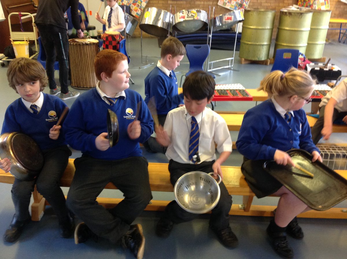 SomersPark5CM's tweet photo. Yesterday, some year 4's and year 5's performed brilliantly in front of an audience using various instruments. It was lovely to see them play with such confidence and enthusiasm! #severnarts https://t.co/1W42613ot4
