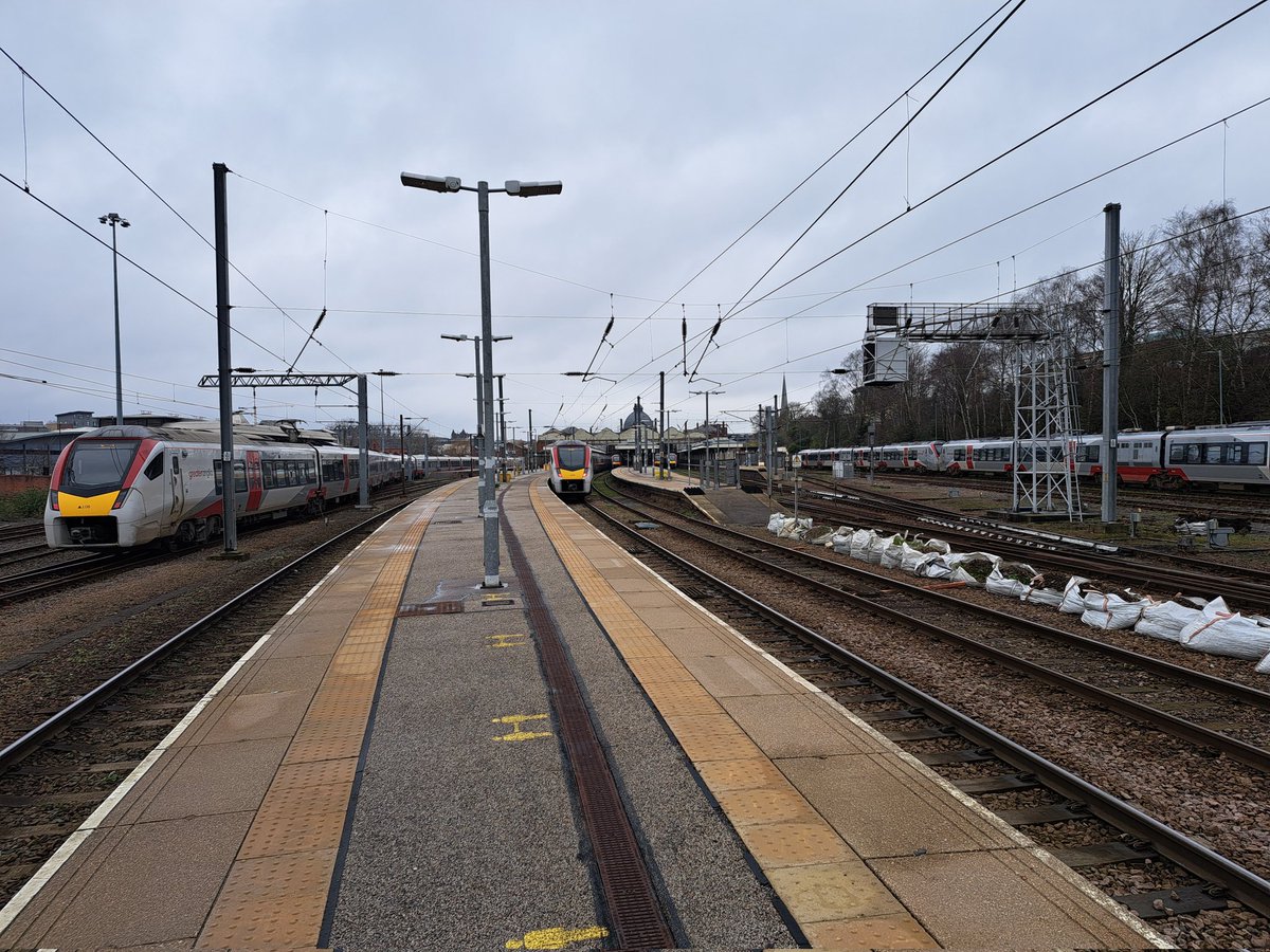 danthetrainman's tweet image. Some rail photos taken this week. Enjoy. #ukrailscene #class90 #class745 #class755