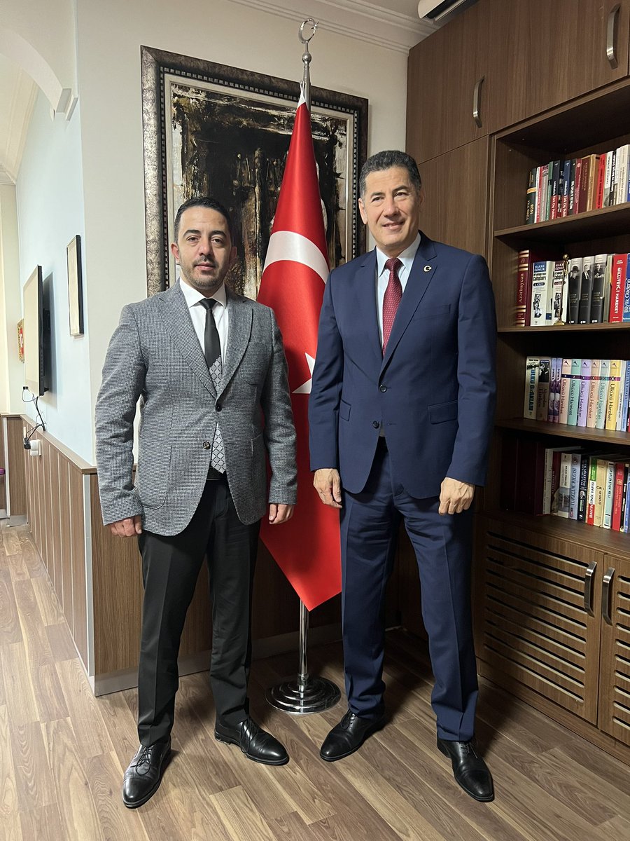 Sinan Oğan