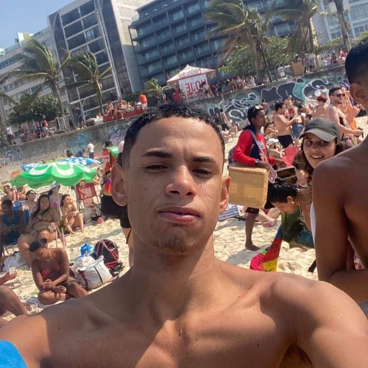 CH_7DeOuro's tweet photo. Não existe partida para aquele que permanecerá eternamente em nosso coração❤🥋. TbT na rlk do meu filhote😭😭❤❤. TE AMO FILHOTE❤
#RyanViVe
#CaçaRatinhoViVe
#R10Vive https://t.co/LhzKQkRZpq