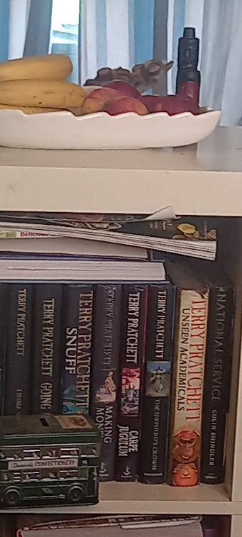 Greyhounds_PZ's tweet image. paws ahoy ! #daisy #muddypaws