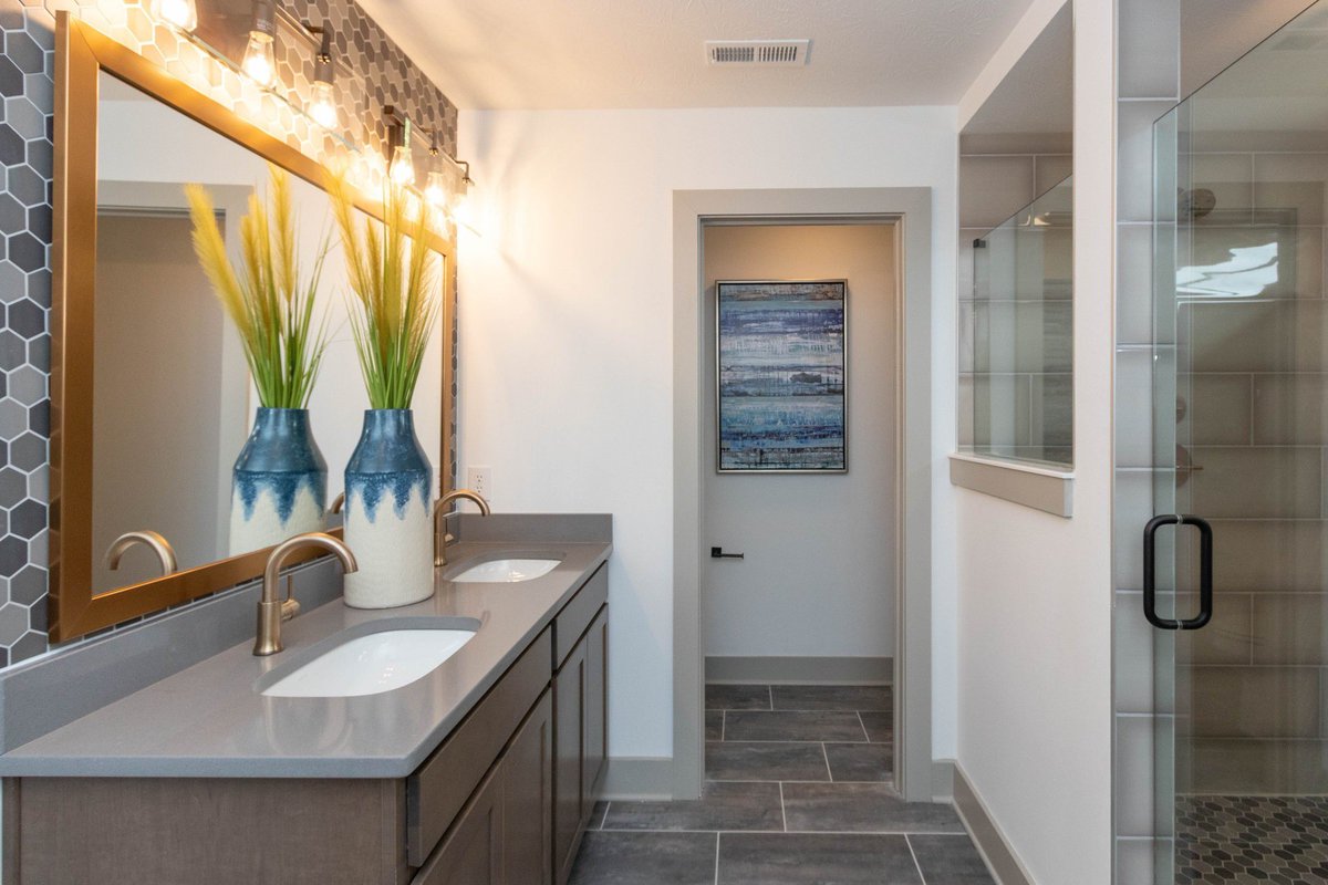 #ProposedBuild | 3045 Braeburn #Columbus, IN
2259 SQ FT | 4 🛏 | 3 🛁
➡ davishomes.com/where-we-build…