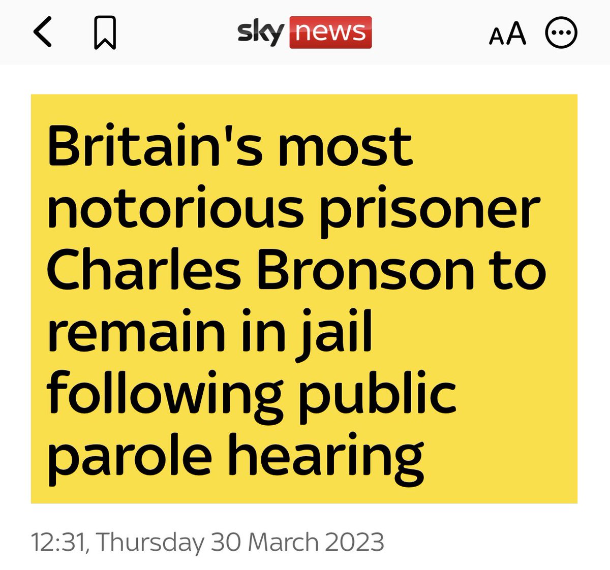 I find this personally ridiculous. If my aunties murderer is walking the streets after less than 3years why should Bronson still be inside?? #bronsonfittobefree #Bronson