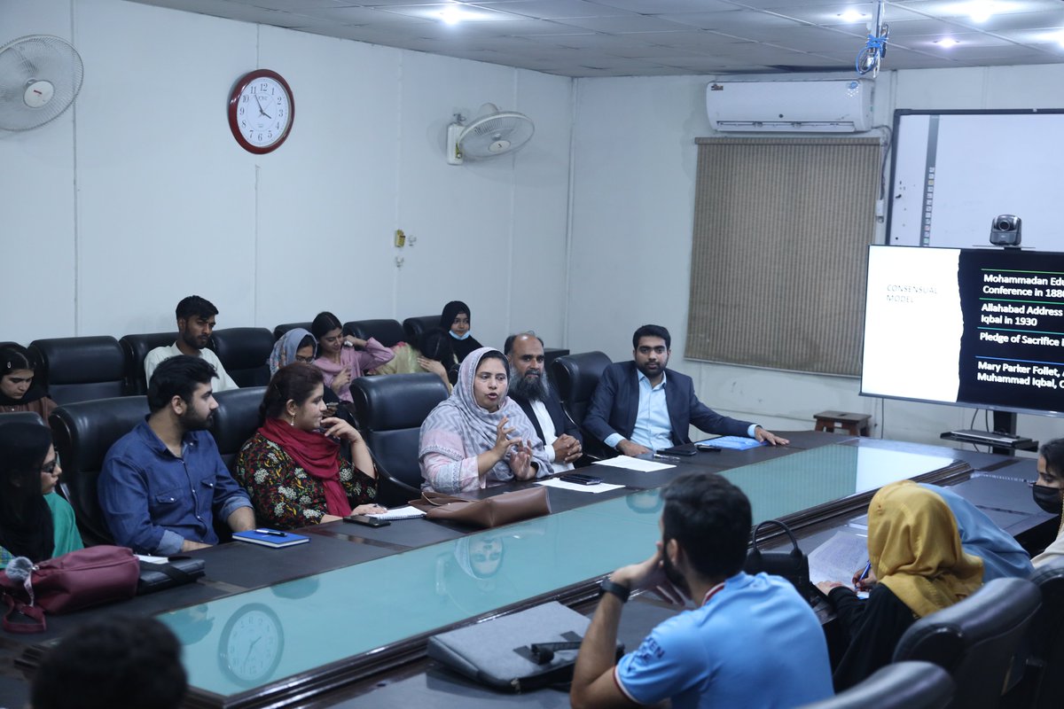UODMCSOfficial's tweet photo. COMSATS University Islamabad, Lahore Campus; as part of their International Conference on Peace Building, organized a pre-conference workshop titled ‘The Political transformation journey from Polarization to Normalization: Roles and Responsibilities of Media and Communication.’ https://t.co/3Ahwfyh2Et