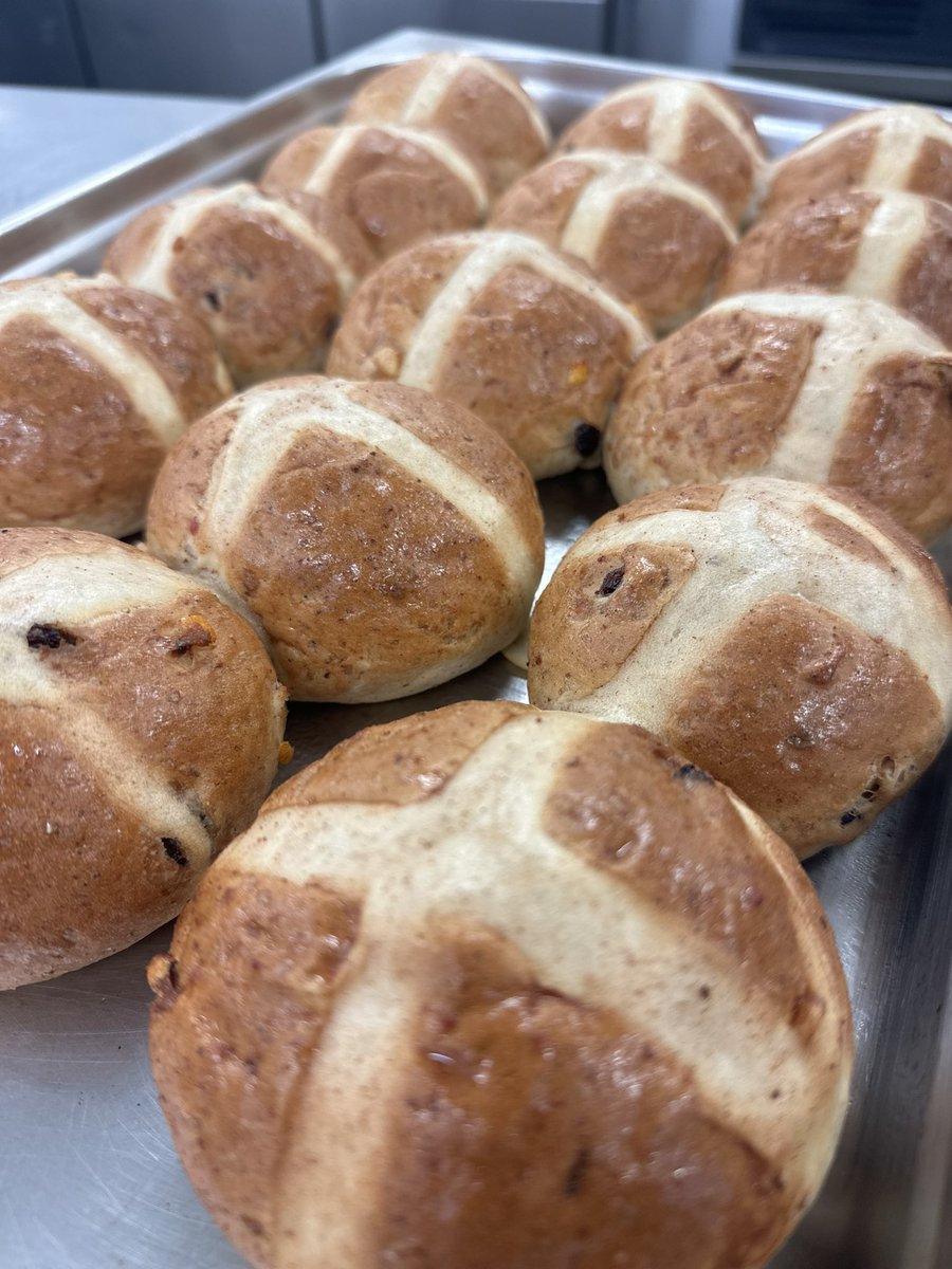 RBC food (@foodrbc) on Twitter photo Grab yourself an Easter treat today in the dining hall #crispycake #hotcrossbuns #minieggs yummy <a href="/ReadingBlues/">ReadingBlues</a> <a href="/IndiesSodexo/">IndependentsBySodexo</a> <a href="/ClarkWesty/">Carolyn Clark</a> <a href="/TA3SodexoChef/">Tom Allen</a> Grab yourself an Easter treat today in the dining hall #crispycake #hotcrossbuns #minieggs yummy <a href="/ReadingBlues/">ReadingBlues</a> <a href="/IndiesSodexo/">IndependentsBySodexo</a> <a href="/ClarkWesty/">Carolyn Clark</a> <a href="/TA3SodexoChef/">Tom Allen</a>