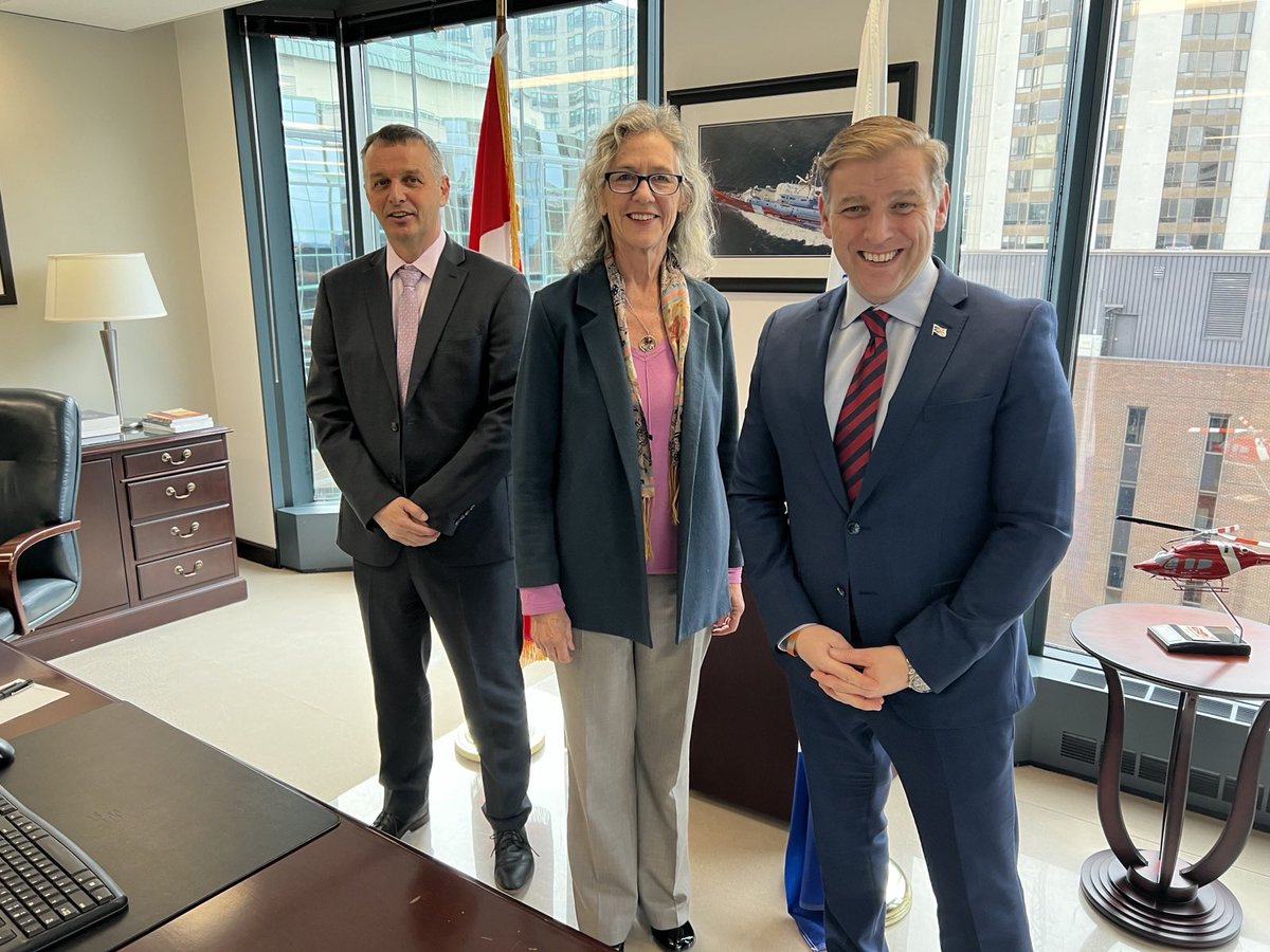 Premier of NL tweet media