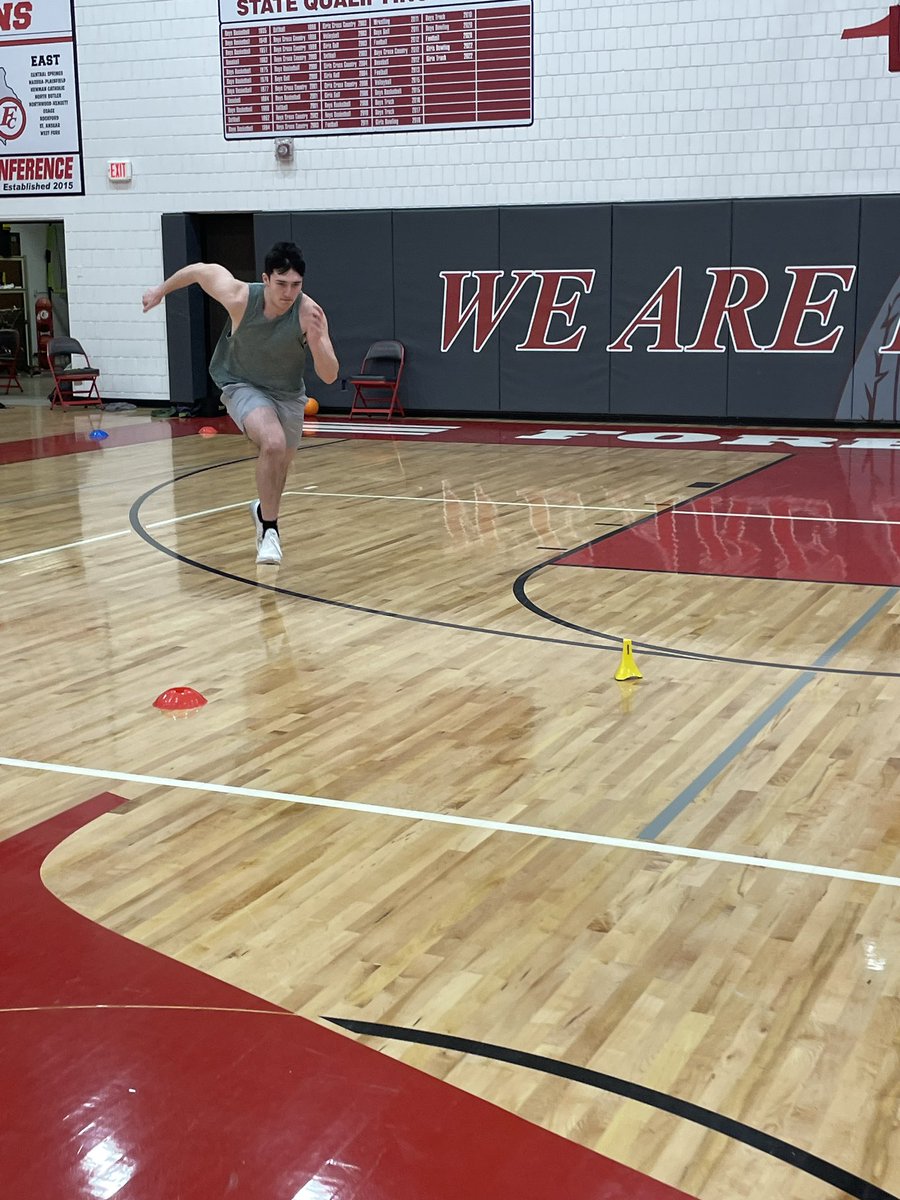 FCIStrong's tweet photo. Thanks to FC Indian Sports Boosters, we were able to run our morning athletes through our new Freelap system! We tracked some top speed today and hope to see it grow faster each week! Let’s get more athletes to show up and use our awesome technology and facilities!#BuildTogether https://t.co/YGjlOSl9kU