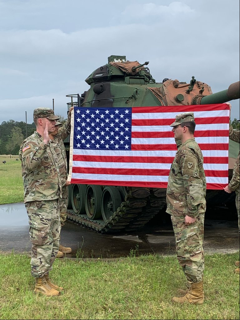 30thAG(REC)BN_CDR tweet media