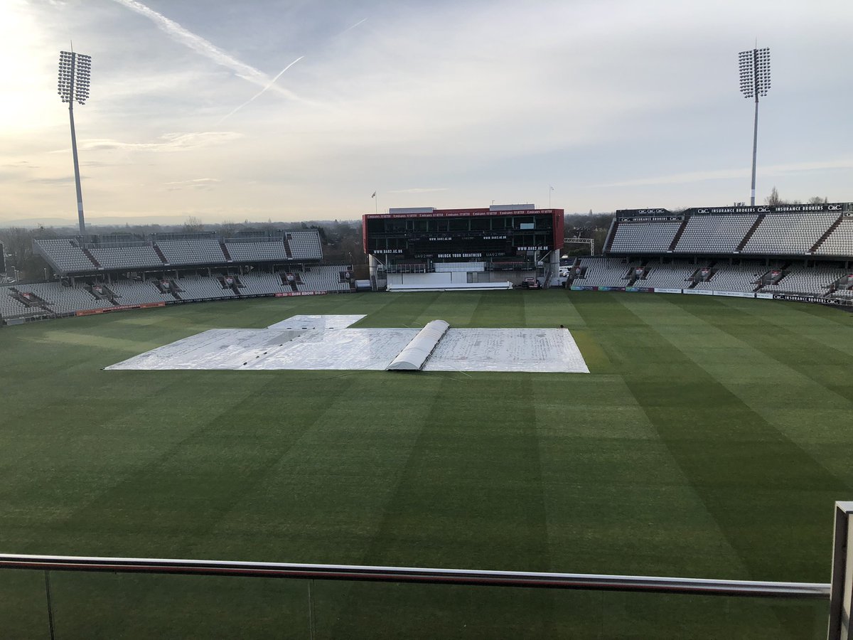 A really enjoyable day at an outstanding venue Emirates Old Trafford Cricket Ground. Leadership development with a top group of people from great organisations and a wonderful speaker Phoebe Graham #LeadershipDevelopment #management #coaching #manchesterbusiness