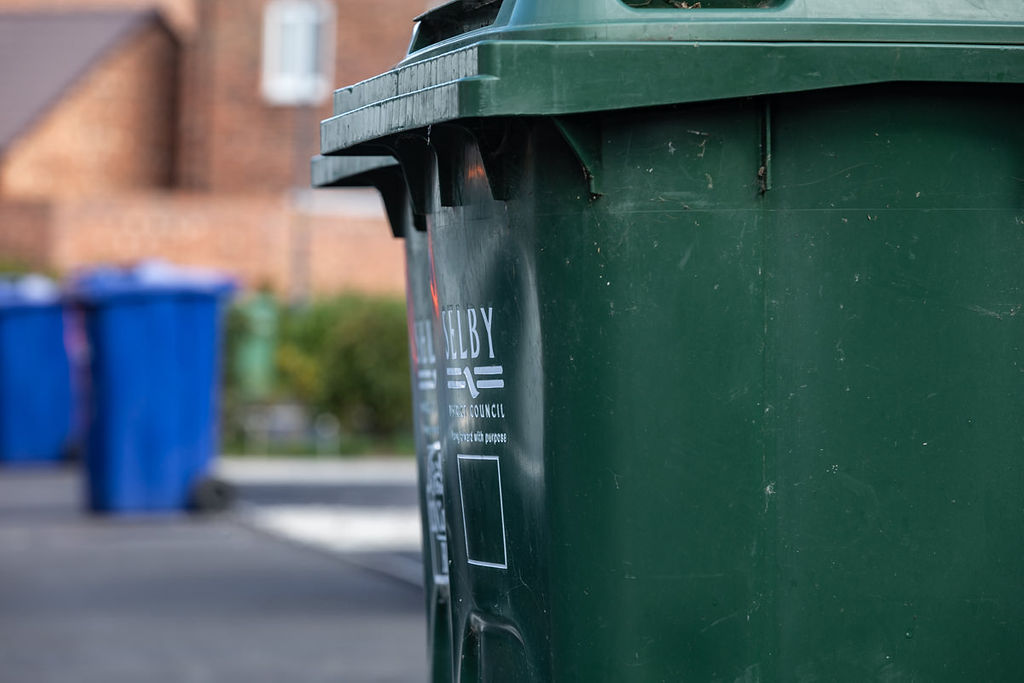 Have your say – we’re consulting on the future demand for garden waste collections in the Selby area and we’d like to hear your views.  Take part here: northyorks.gov.uk/SelbyGardenWas…