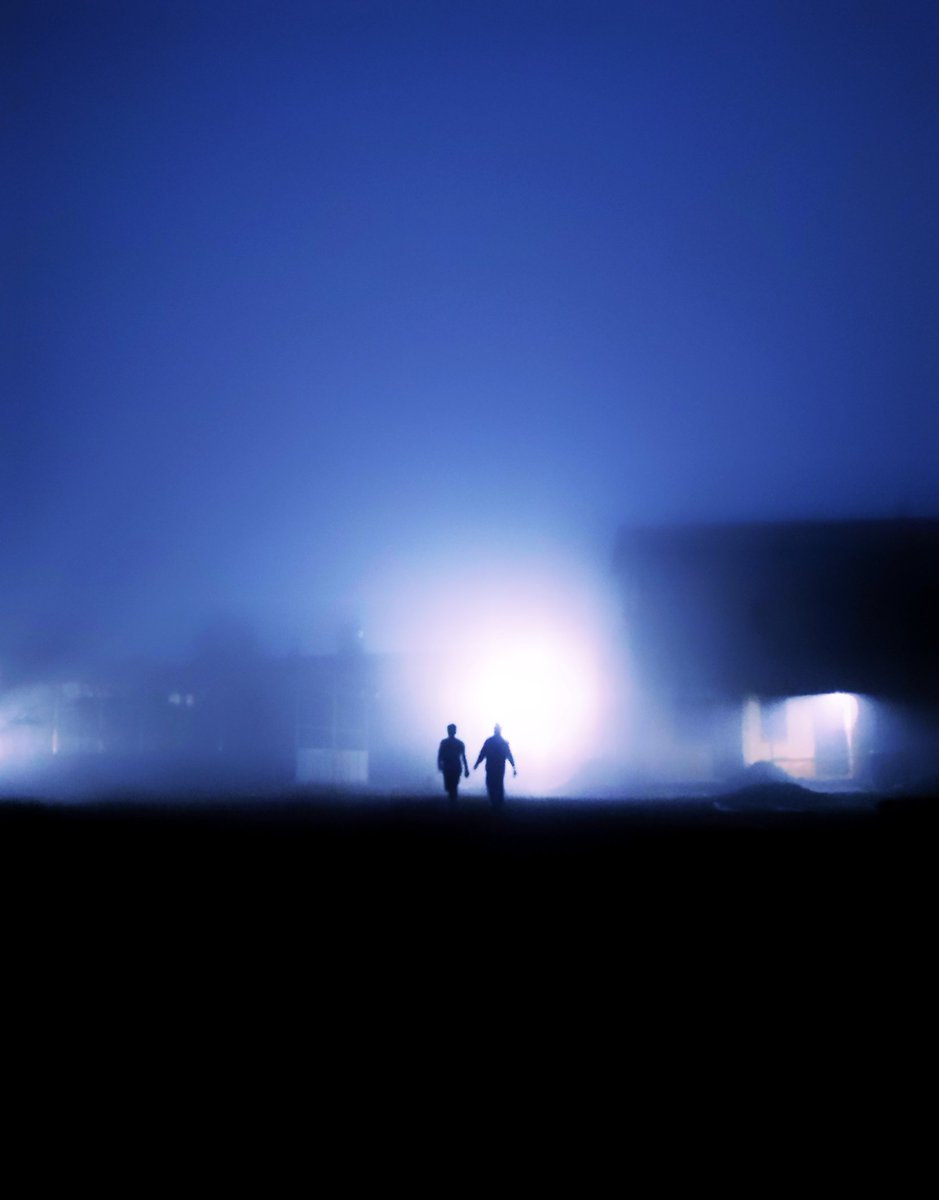 MPz_SHUTTER's tweet image. The #MNML in fogg couple goals ! 

#MinimalistMarch #snapdragoninsiders @Snapdragon 
#ShotOnSnapdragon