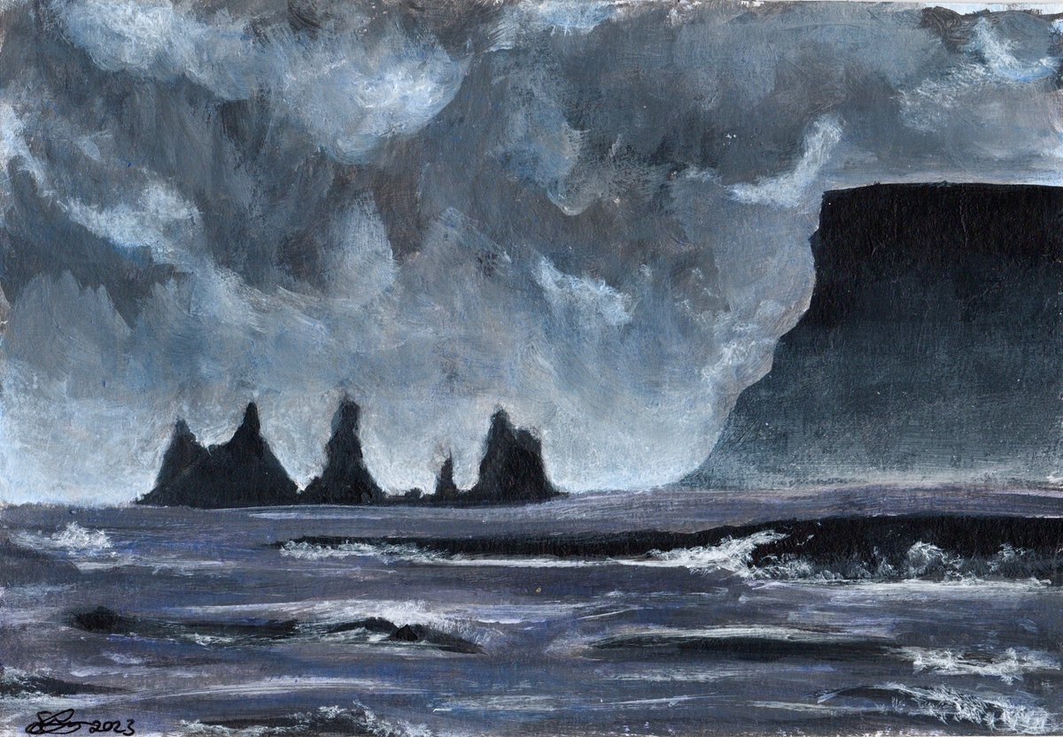 This is my pride and joy from acrylic week. Based on a pic I took at the black sane beach in Vik, Iceland. Pretty happy with how this turned out 

#art #acrylic #landscape