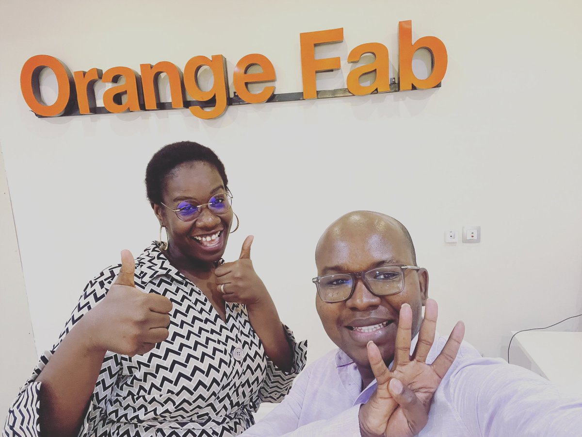nafila_dabire's tweet photo. #lifeatorangemea #lifeatorangeburkina
#partnerincrime
@IvanBessin
La passion, le sourire, la détermination…👌🏿🙈 https://t.co/x8WSfvfJCt
