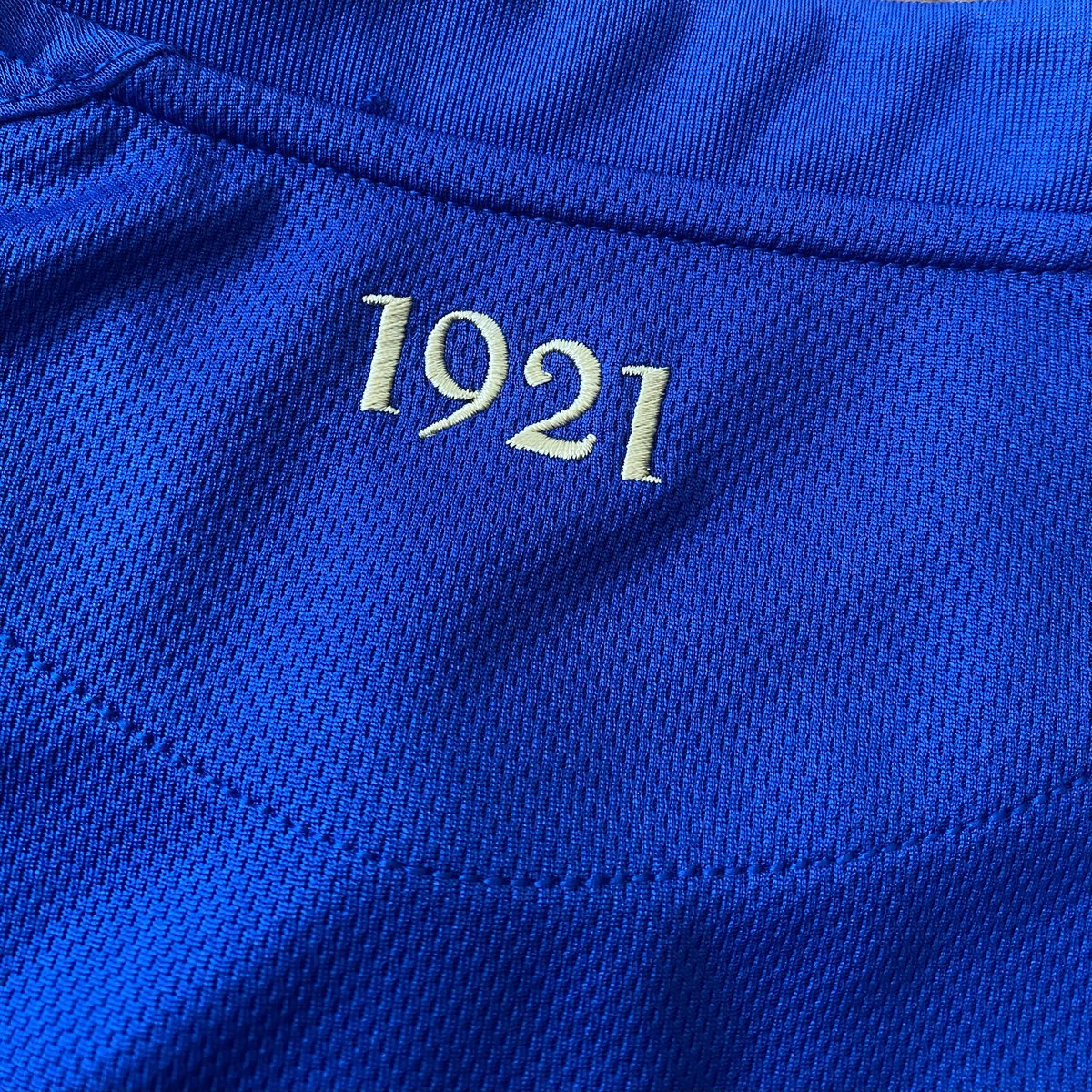 johnnycourtenay's tweet photo. Hang it in the Louvre ☘️ x 🔵
THAT is the crest !
#Ireland #Éire #StPatricksBlue #COYBIG #YBIG #Shamrock https://t.co/K4tlcsqXd0