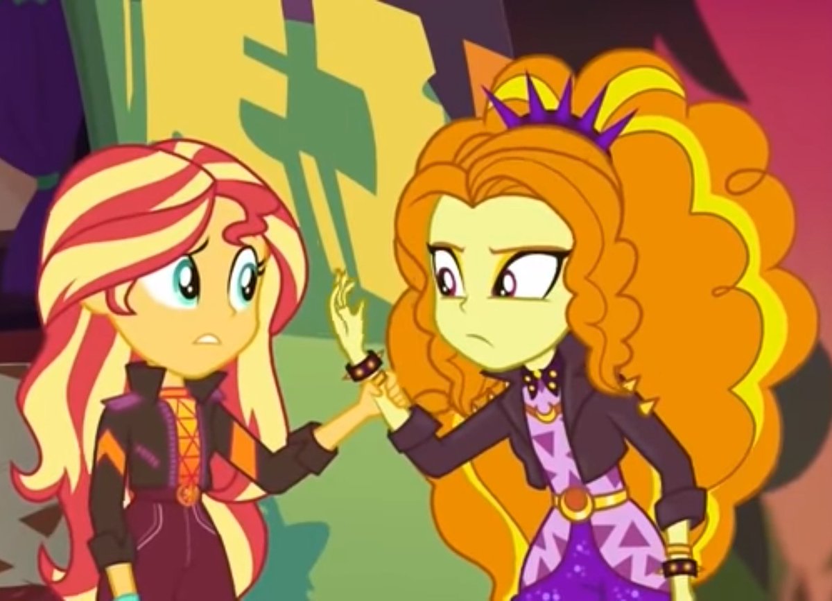 MaudPies's tweet photo. Oh my goodness Sunset Shimmer whered you get all these girlfriends! https://t.co/TnfsoLpVNY
