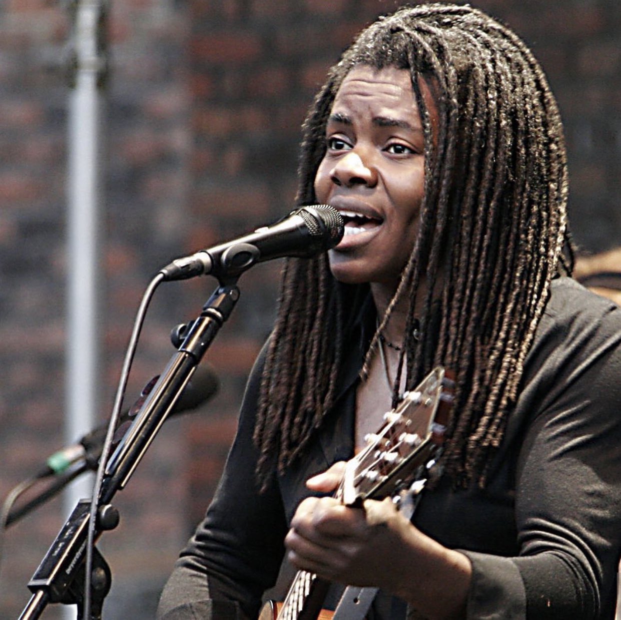 Happy Birthday Tracy Chapman!  