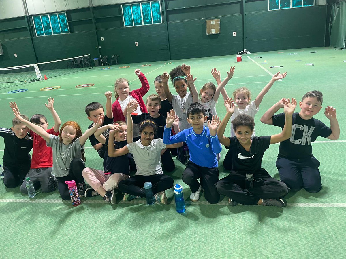WBurghPrimary's tweet photo. 🎾 Some pupils from P4 attended the Ren Schools Tennis Festival today @Strathgryffe Tennis Club (we could only take a limited number). Graham, our tennis coach, selected our school to receive a giant tennis ball 🎾 signed by him with a wonderful message!     #ARK #WforWillibugs https://t.co/h0WjRMfRUV