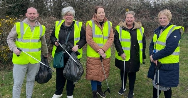 A huge thank you to <a href="/lv/">LV=</a> who came to litter pick in the area around Langside School today as part of the #GreatBritishSpringClean
