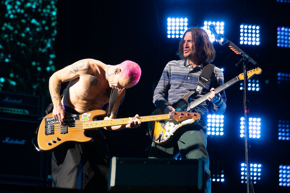 Red Hot Chili Peppers tweet media