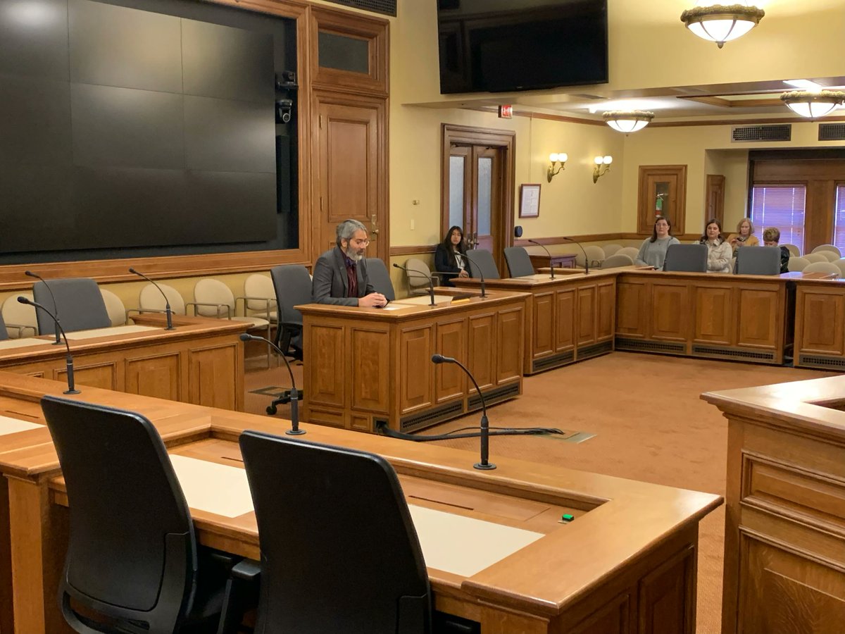 We are fortunate to have members like Dr. Dipesh Navsaria who offer first hand experience and logical imperatives for good public policy. Extending postpartum care helps families thrive - so say advocates legislators on both sides of the aisle. Let's do this! @Navsaria 