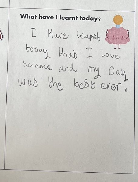 EWestwood_Bio's tweet photo. I’ve had an absolutely fantastic day at @TGAPerdi experiencing what it’s like to teach in a primary school. Year 4 put on their builders hats and created some fanatastic bridges and skyscrapers, earning themselves a superstar crest award!! @CRESTAwards @UWPGSEC https://t.co/68kuiPm15Q