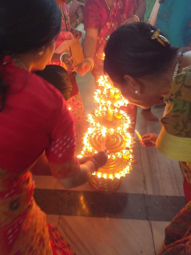 BSSHYDERABAD's tweet photo. A few more pictures of Sri Sri Annapurna Puja celebration at Hyderabad ashram of Bharat Sevashram Sangha🇮🇳 in Telangana
ভারত সেবাশ্রম সঙ্ঘের হায়দ্রাবাদ আশ্রমে শ্রীশ্রী অন্নপূর্ণা পূজার কিছু খণ্ড চিত্র। 
भारत सेवाश्रम संघ, हैदराबाद आश्रम में श्रीश्री अन्नपूर्णा पूजा की कुछ चित्र। https://t.co/Z6gNKNPW0f