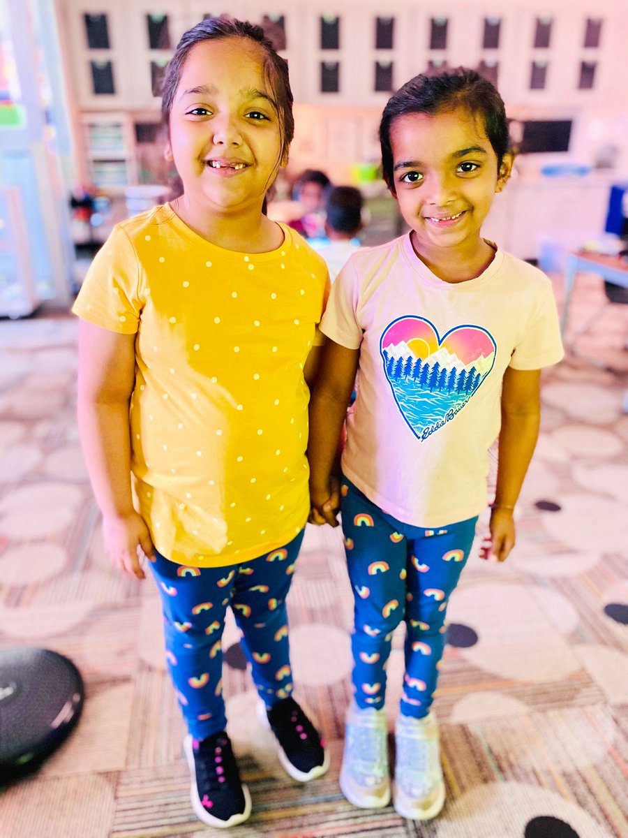 waggslittleones's tweet photo. BK noticed some MATCHING things in class today during Morning Meeting; I love how the small things can lead to GREAT excitement! #RJLBK #RJLyear9 #RJLadventures https://t.co/yeaOmh5vU2
