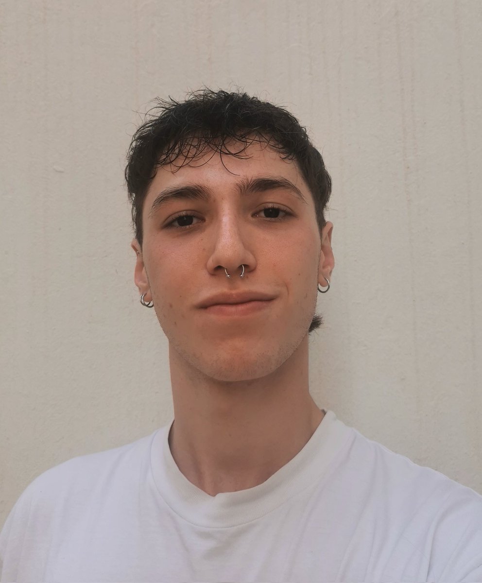 alejandrqs tweet media