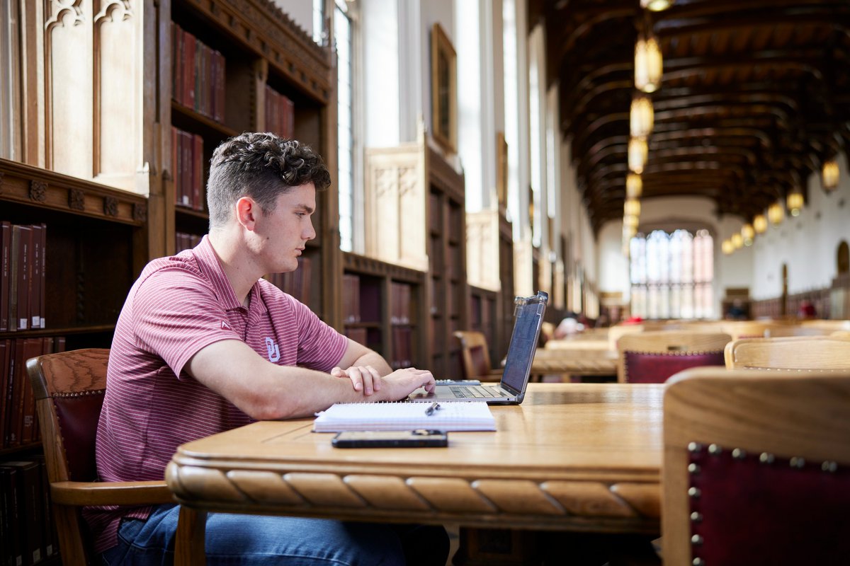 UofOklahoma's tweet image. OU has announced the launch of a new Online Degree Completion Program, offered through @OU_PACS and @UofOKOnline, making it easier for adults with some college credit to finish what they started and complete their bachelor’s degrees.

Learn more: link.ou.edu/40rrGkd