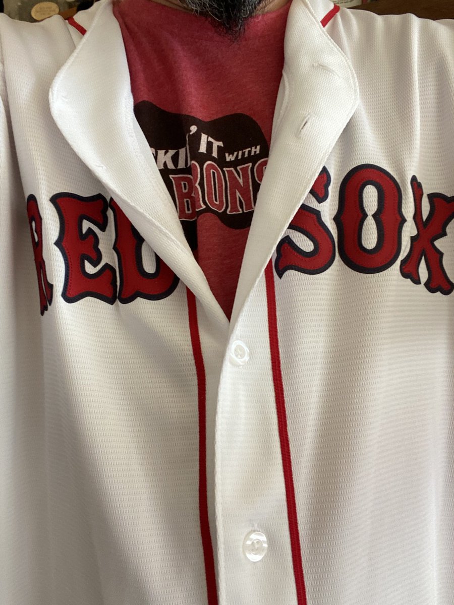 14TrboChrgd's tweet image. Day of Red! 
104 years in and away it goes in @CityOfCincy ready for those @Pirates Kickin’ it with Bronson here but first eyes east to @RedSox vs those @Orioles ⚾️ (apologies to Heinz Field of PIT, it’s baseball business nothing personal) 
#Redzilla @RandiRicoWLWT @WLWT