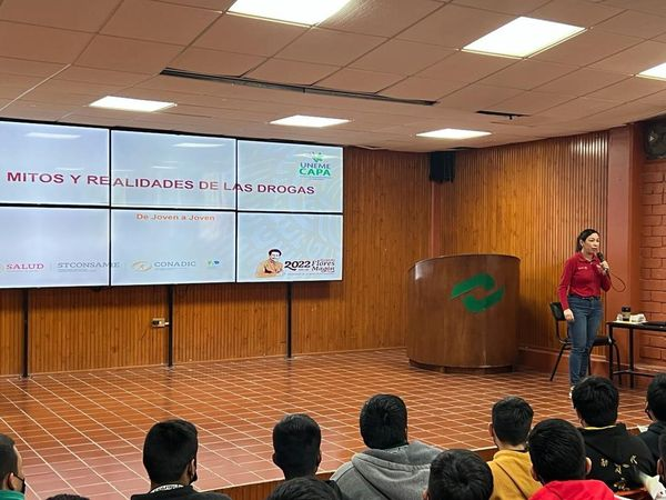 CapaNegras's tweet photo. Plática sobre Prevención de Adicciones de Mitos y Realidades de las Drogas al los alumnos del CONALEP impartido por la Lic. Azahí Carolina Valdez Saldaña.
@Jurisdiccion1PN @CONADICmx @JuntosPorLaPaz
#ConadicTeEscucha
 #CuidaTuSaludMental
 @ceca_coahuila @CapasCoahuila https://t.co/XGmY8MEgwd