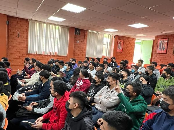 CapaNegras's tweet photo. Plática sobre Prevención de Adicciones de Mitos y Realidades de las Drogas al los alumnos del CONALEP impartido por la Lic. Azahí Carolina Valdez Saldaña.
@Jurisdiccion1PN @CONADICmx @JuntosPorLaPaz
#ConadicTeEscucha
 #CuidaTuSaludMental
 @ceca_coahuila @CapasCoahuila https://t.co/XGmY8MEgwd