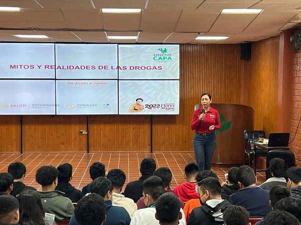 CapaNegras's tweet photo. Plática sobre Prevención de Adicciones de Mitos y Realidades de las Drogas al los alumnos del CONALEP impartido por la Lic. Azahí Carolina Valdez Saldaña.
@Jurisdiccion1PN @CONADICmx @JuntosPorLaPaz
#ConadicTeEscucha
 #CuidaTuSaludMental
 @ceca_coahuila @CapasCoahuila https://t.co/XGmY8MEgwd