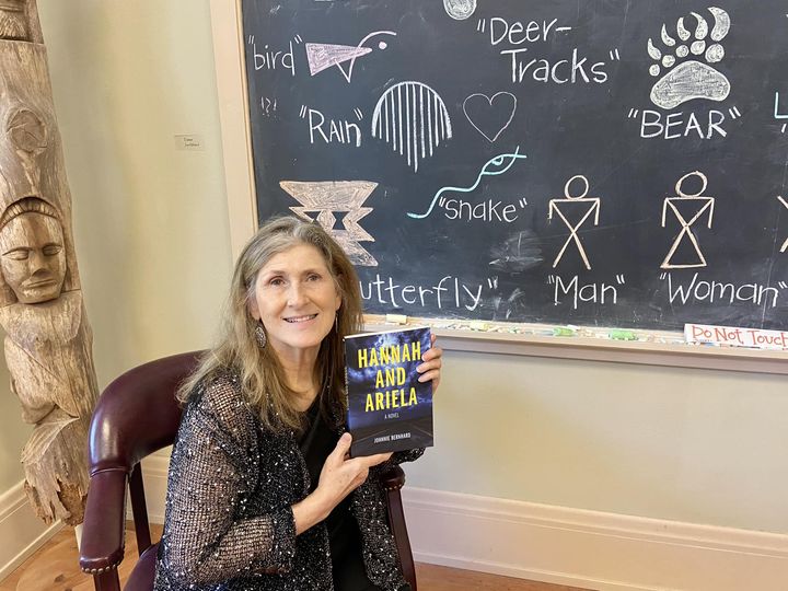 Many thanks to Yvonne Casada Parton with the Jackson-George Regional Library System for nominating HANNAH AND ARIELA for Fiction of the Year, Mississippi Library Association. #thursdayvibes #readingcommunity #author #libraries #ThursdayMotivation #happy #WritingCommunity