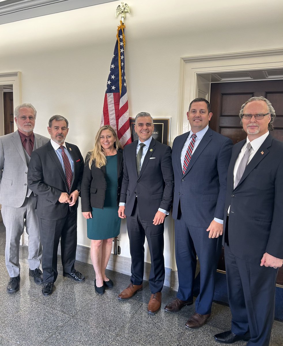 Congressman Juan Ciscomani tweet media