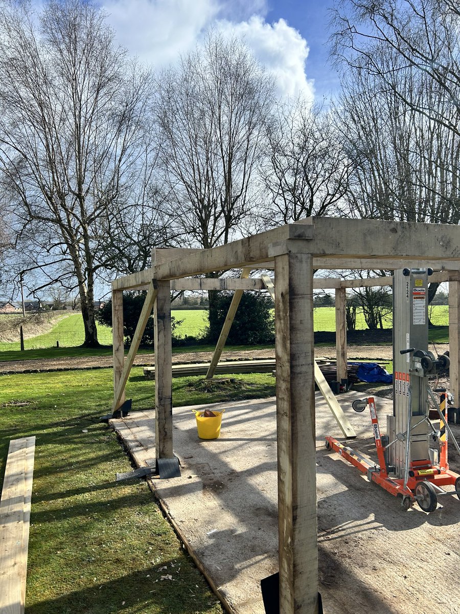 Got the oak frame up today #heavylift #oakframe #Bespoke #garage #timberframe #HomeandGarden