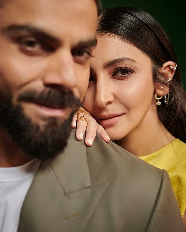 Virat Kohli and Anushka Sharma during Dior event in Mumbai today.🤎💛

#viratkohli #anushkasharma #virushka #kingkohli #vkfbd #mumbaidiaries #events #kingandqueen