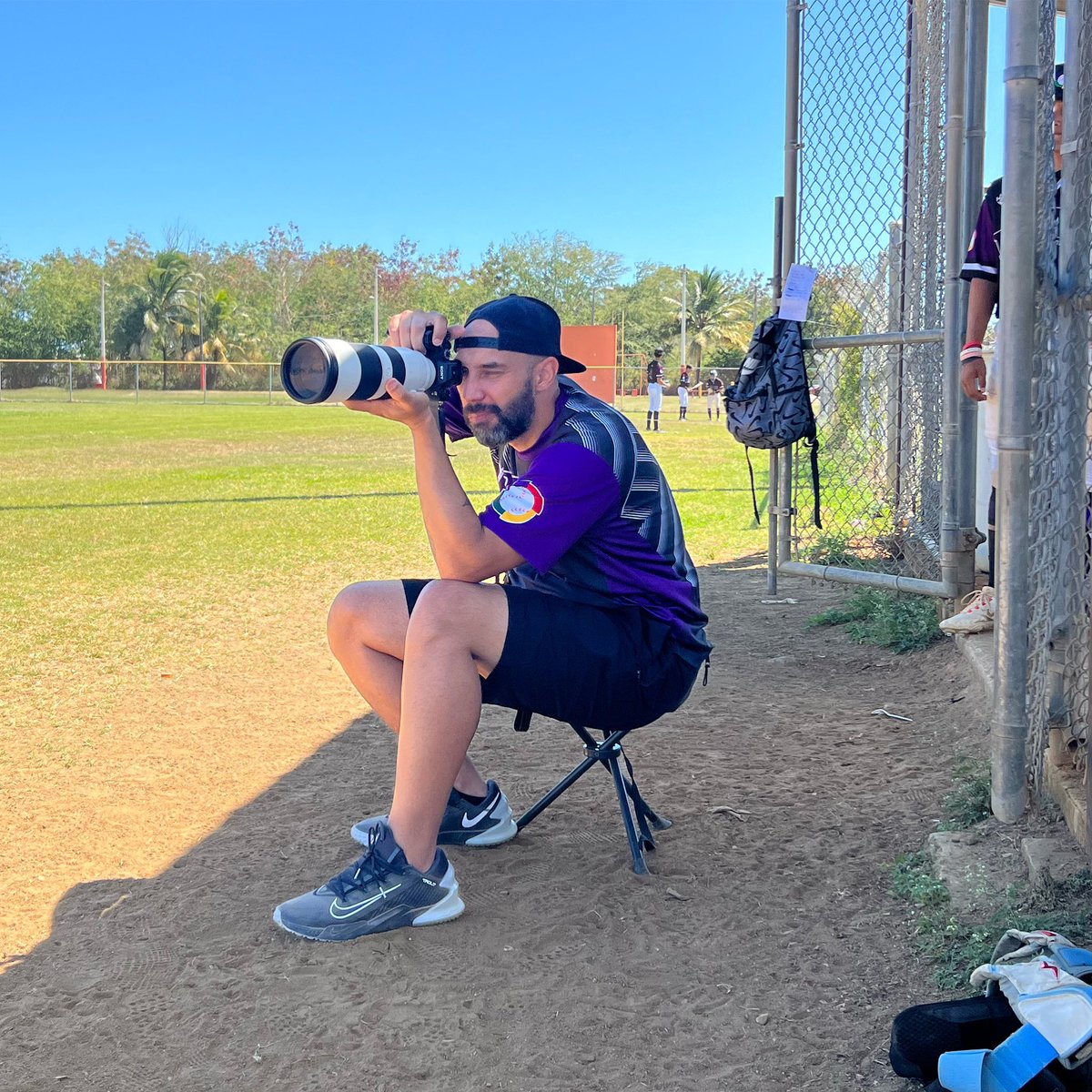 mediabyfx's tweet photo. Even minding your business… they get upset. 🤷🏽‍♂️😎 Relax, en lo mío 📍

#baseball #MLBOpeningDay ⚾️📸 https://t.co/vZmFVFYlia