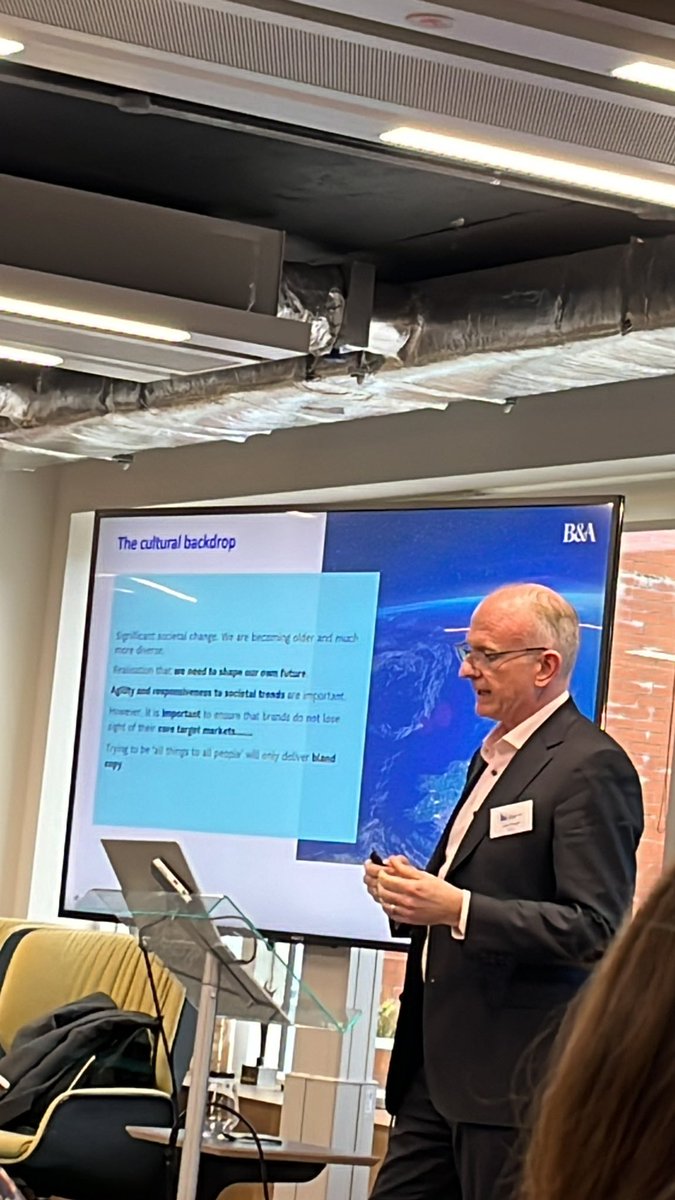 orlaithblaney's tweet photo. Great to hear from @banda_ie and the excellent Luke Reaper on key insights on consumers and how they are feeling about things at @dentsuIE offices for @Mktsociety - “we are trained to endure and adapt to change” #insightfocus https://t.co/h8YWocYYHC