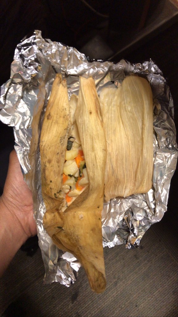 casacelis's tweet image. …#ConPer 🐽