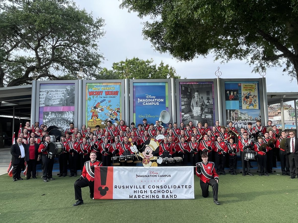 RCHSBand1's tweet photo. RCHS Band performed yesterday at Magic Kingdom https://t.co/fYUOd6XFmg