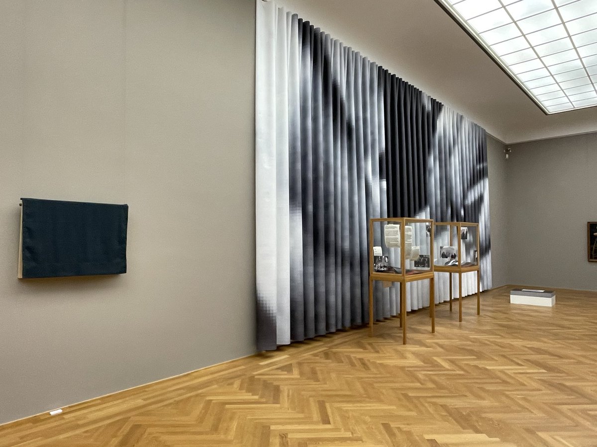 interxnote's tweet photo. The Missed Seminar installed at Albertinum @skdmuseum with the opening event on 12 April ❤️‍🔥 #EslandaRobeson #PaulRobeson #Internationalism #East #South #FranzLoeser https://t.co/jU2jm3lHSJ @HEADGENEVE @snsf_ch https://t.co/xZnd4Nlqjb