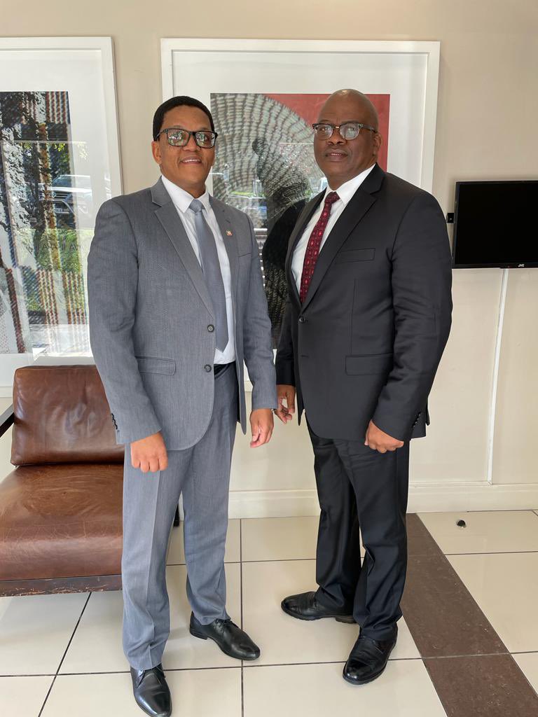 ILO and the Lesotho National AIDS Council <a href="/nac_lesotho/">naclesotho</a>  joined by the Minister in the Prime Minister’s Office to facilitate the Public Service Dialogue on HIV and TB in the world of work!