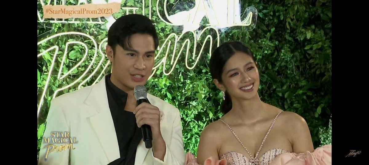 Grabe naman yung visual nila nananampal! The design is very bagay. 

KAOMIAH ROYALTY DATE
#KaoriOinuma