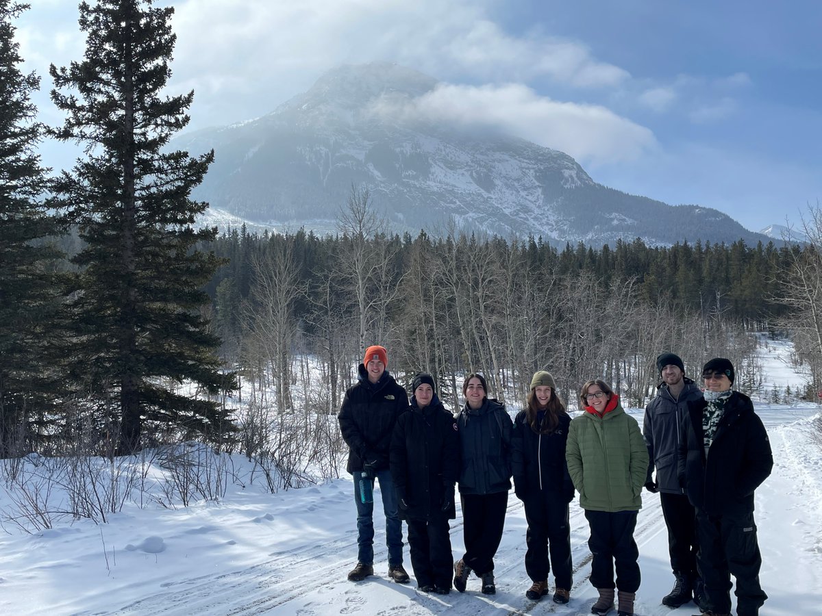 CWF_FCF's tweet photo. Our 50th cohort of the Canadian Conservation Corps is underway in Kananaskis Alberta! This month they set off on a wintry #CCCAdventure in the mountains🏔️🙌
Are you 18-30 & ready for an exciting new challenge? Applications are now being accepted: https://t.co/r6zYWpoiwe https://t.co/AaBnPwIIcE