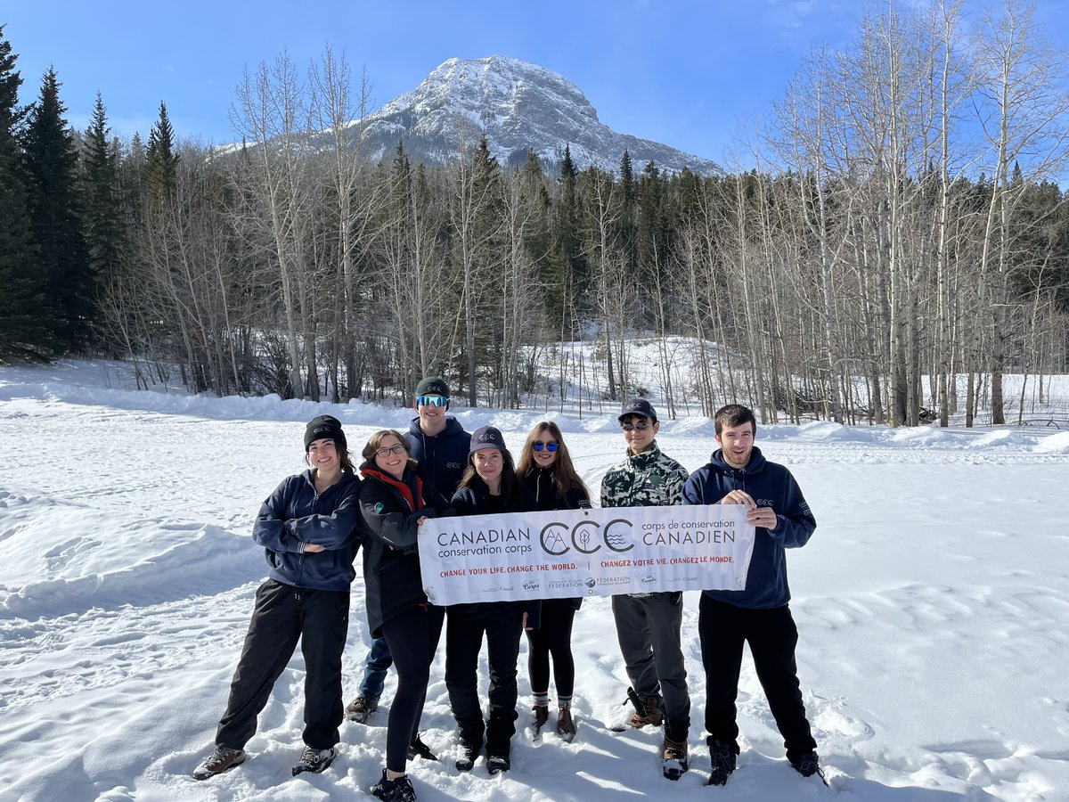 CWF_FCF's tweet photo. Our 50th cohort of the Canadian Conservation Corps is underway in Kananaskis Alberta! This month they set off on a wintry #CCCAdventure in the mountains🏔️🙌
Are you 18-30 & ready for an exciting new challenge? Applications are now being accepted: https://t.co/r6zYWpoiwe https://t.co/AaBnPwIIcE