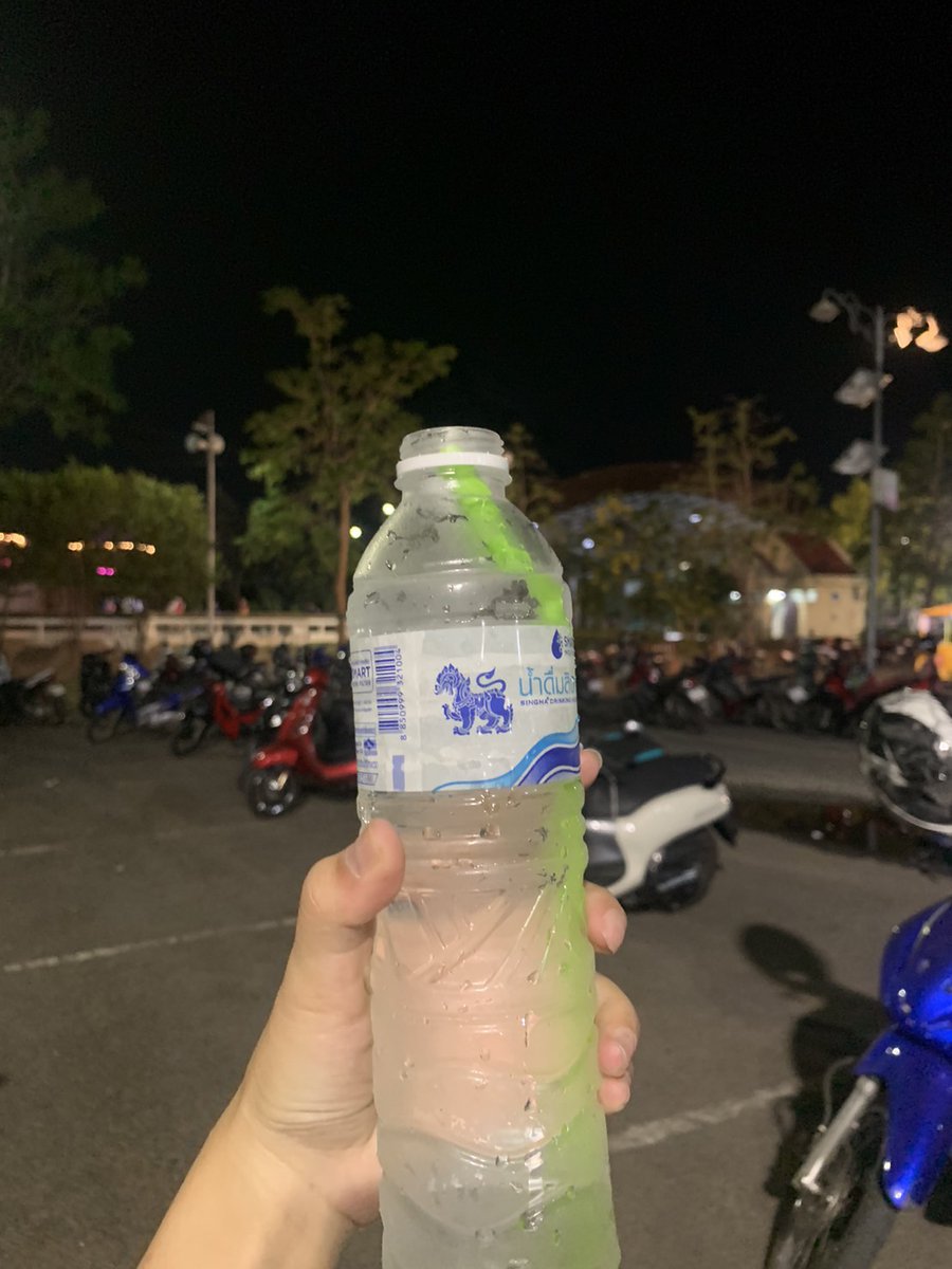 จีซู ♡ tweet media