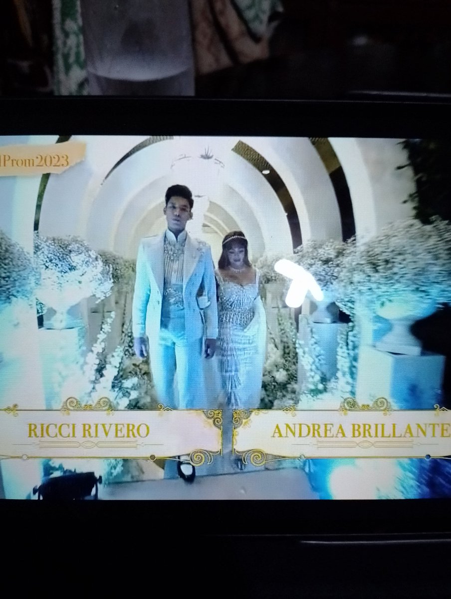 XyryllA's tweet photo. #StarMagicalProm2023 subrang Ganda ni ANDREA https://t.co/i4SRMdQwGC