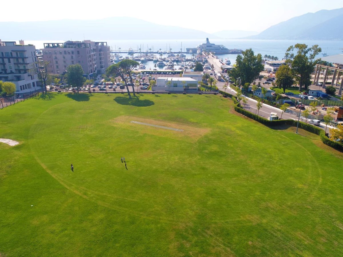 CroatianCricket's tweet photo. The wait is OVER cricket lovers! The T20 Mediterranean Cricket League is back BIGGER &amp; BETTER than ever- this time in PORTO MONTENEGRO!
#MediterraneanCricketLeague #CroatianCricketFederation #PortoMontenegro #MontenegroCricket #BradHogg #SimonKatich #DarrenMaddy #10-14July2023 https://t.co/2Ox42BjIRv